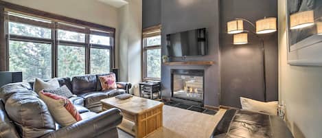 Mammoth Lakes Vacation Rental | 3BR | 2BA | 1,500 Sq Ft | Stairs Required