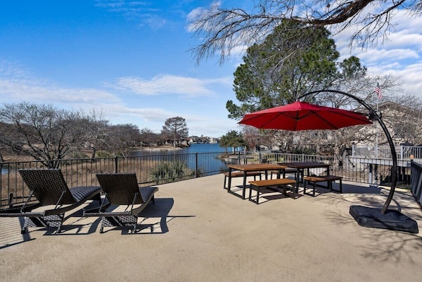 Lucy on the Lake home is on a cove only 200 feet from the main lake