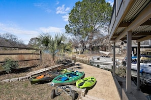 3 kayaks are available for use on the lake. Note: life jackets are required.