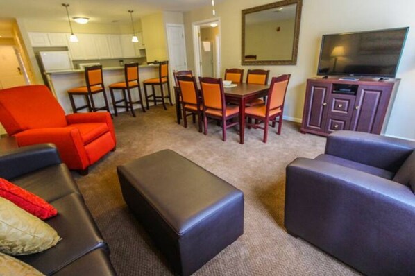 Enjoy the flat screen tv, wifi, and large dining area.