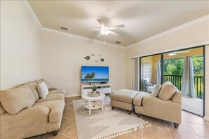 Comfortable Living Room out to the Rear Lanai