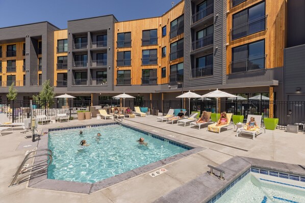 Have a relaxing day by lounging around the on-site outdoor pool!