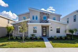 Welcome to Modern Villa!
