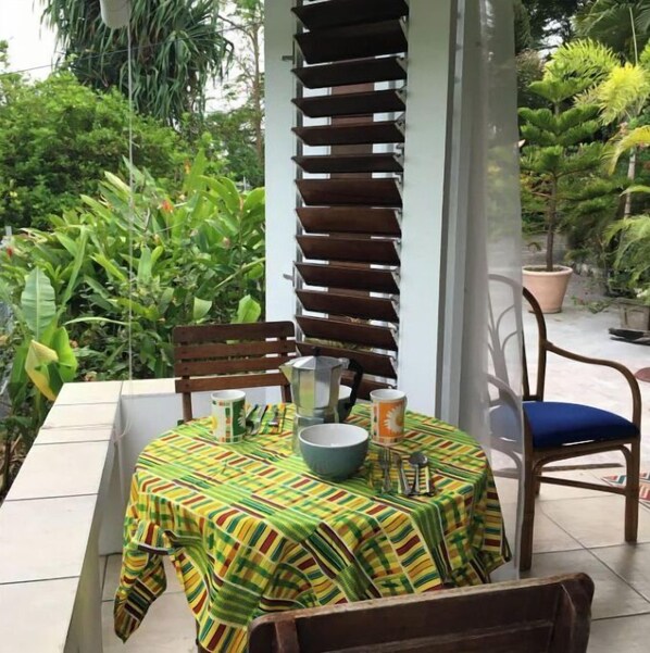 Outdoor dining