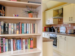 Open plan living space | The Parlour - Rose Cottage Farm, Horsington