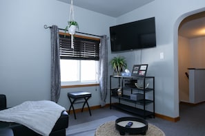 View at other end of the living room 