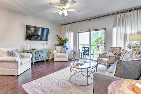 Miramar Beach Vacation Rental | 2BR | 2BA | Step-Free Access | 1,141 Sq Ft