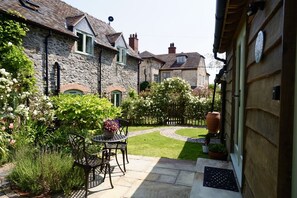 Image 4