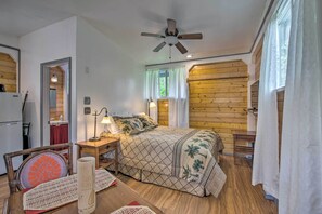 Studio | 500 Sq Ft