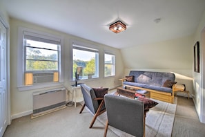 Living Room | Sleeper Sofa | Window Air Conditioning Unit | Smart TV