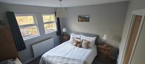 3. Ground floor Master bedroom - King sized bed