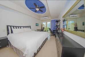 Principal Bedroom - King Bed, Desk, Balcony with Ocean Front View + Ensuite Bathroom