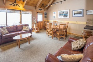 Have dinner together | Main Level