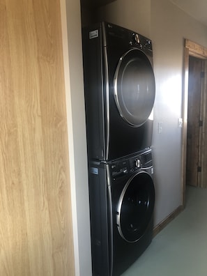 Washer & Dryer