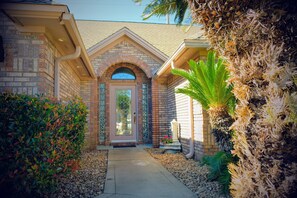 private entrance and smart lock entry