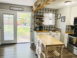 Private kitchen