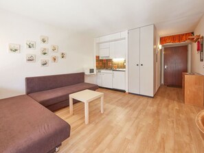 Möbel, Tabelle, Couch, Holz, Komfort, Interior Design, Flooring, Fussboden, Gebäude, Haus