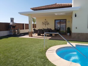 Swimming pool área