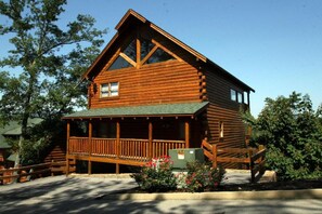 Easy access to cabin. We do still suggest 4 wheel drive in winter months 