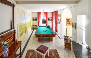 Spielezimmer