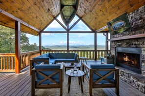 Gather around the fire while overlooking the gorgeous mountians