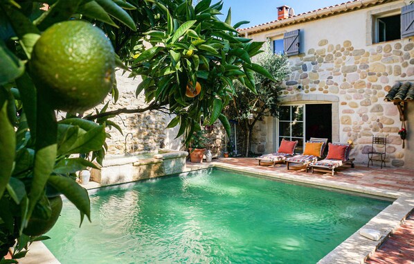 pool