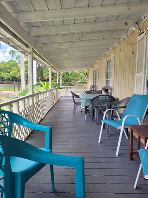 Outdoor dining