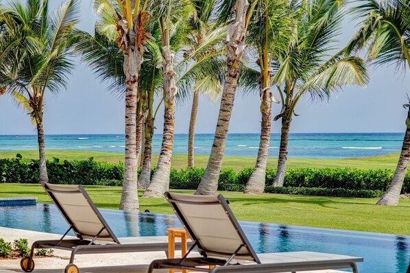 Villa Ananda - Spectacular Ocean View Villa (1533)
