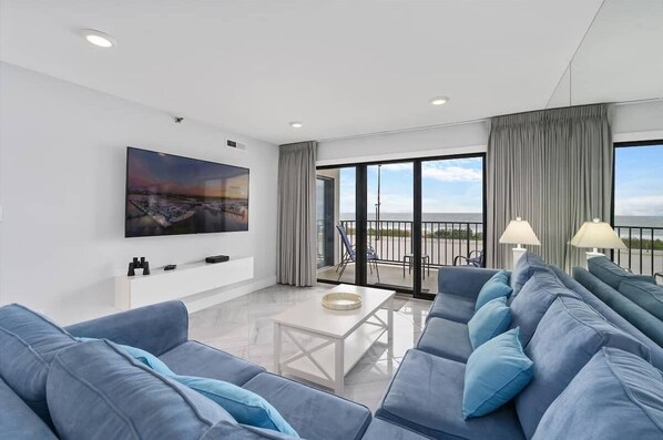 Living room (1)