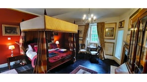The Laird's Room