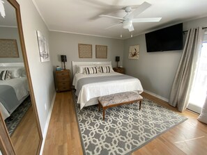 1st Floor Master Suite