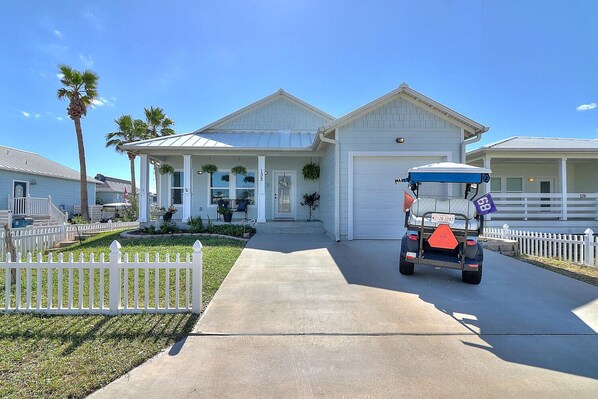 Outdoors - Golf cart for your use!