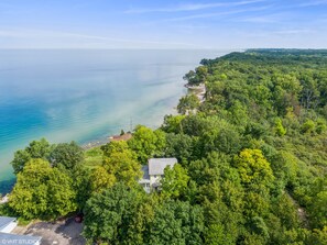 Welcome to the lake - where the best vacation memories are made!