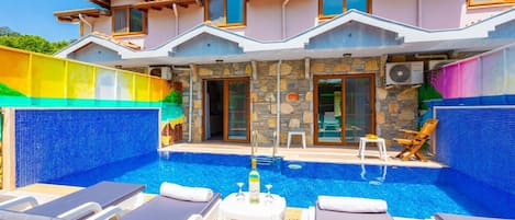 Beautiful villa with private pool and terrace