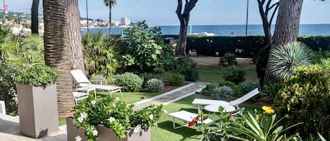 Vue sur Ste Maxime de la terrasse