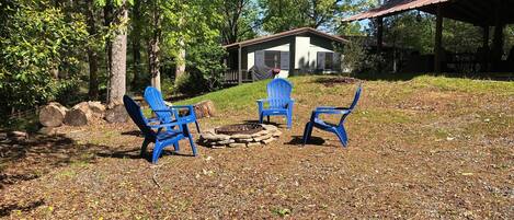 firepit side yard