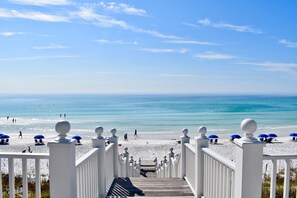 ONLY 59 FEET TO BEACH ACCESS AS EAST RUSKIN PAVILION