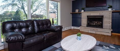 Living room with gas fireplace