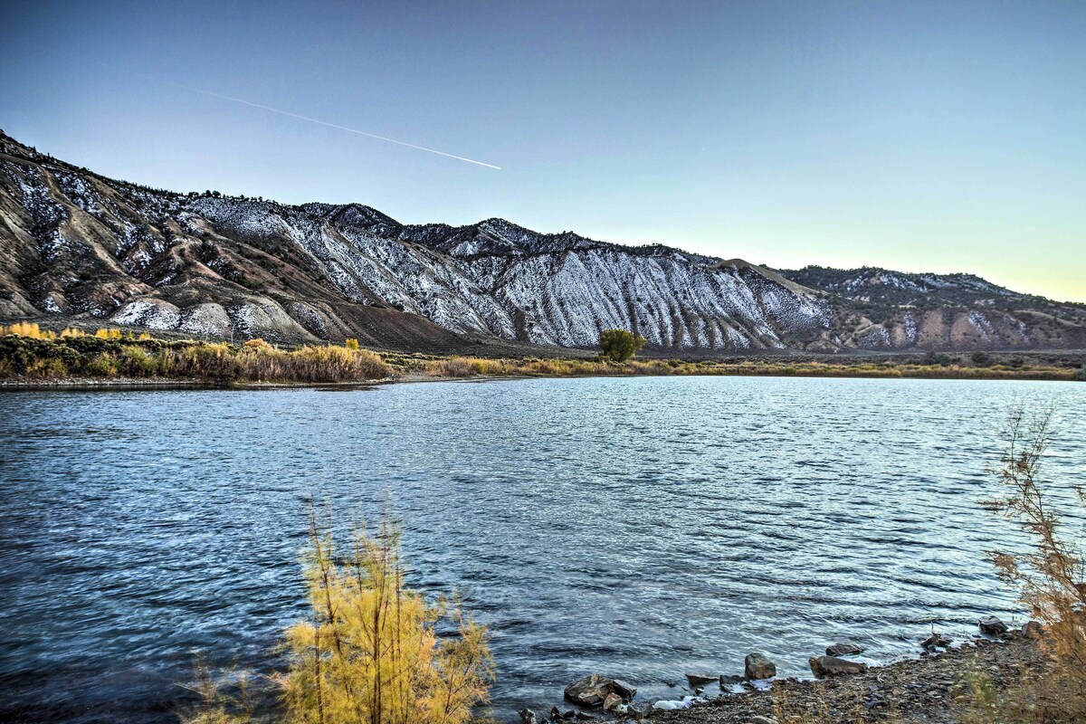 Magnificent Gypsum Retreat on the Colorado River!