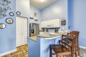 Full Size Kitchen with Bar Seating