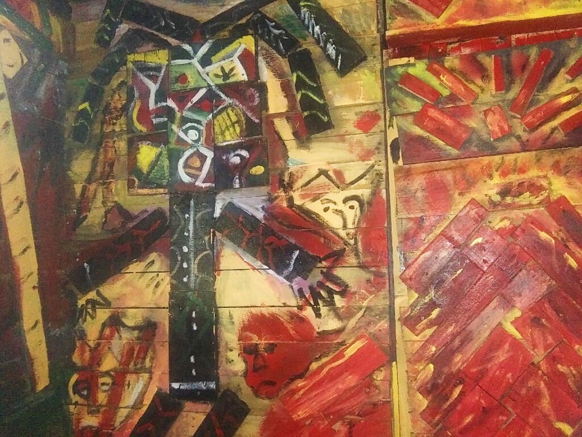 Main Image