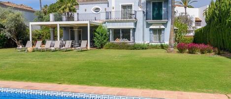 Villa Azul Guadalmina Baja Estepona by Ruralidays