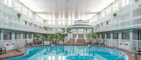 Piscine couverte