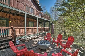 Wraparound Porch | Fire Pit