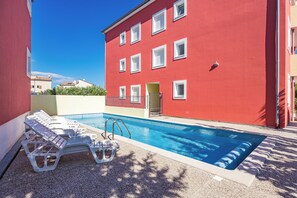 Utomhuspool