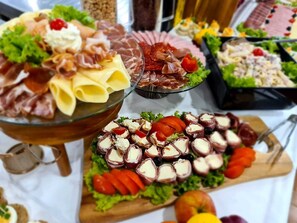 朝食ビュッフェ