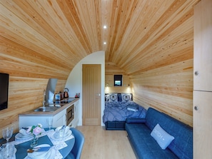Open plan living space | Brook Valley Glamping-Elm - Brook Valley Glamping, Llanfair Caereinion
