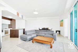 Sophisticated living room with plenty of couch space ⭐️