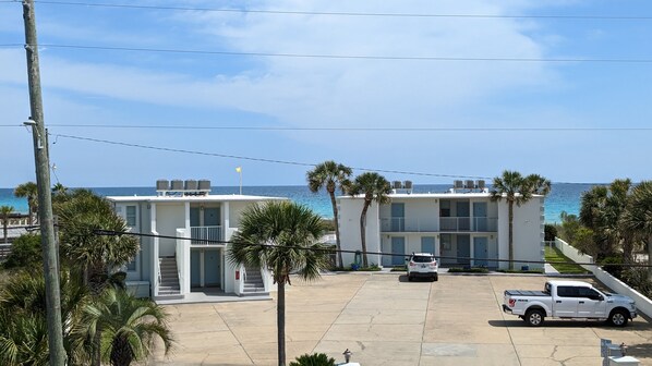 Island Surf Condominiums