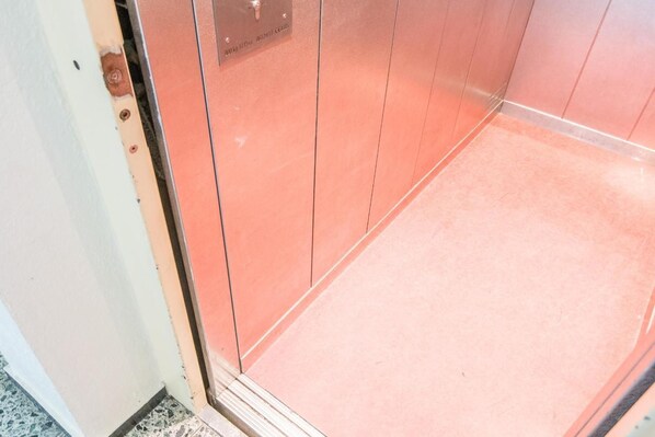 Lift